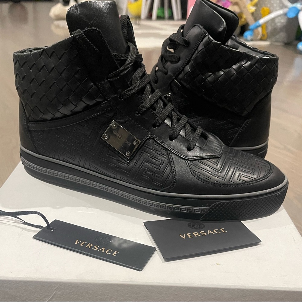 Versace leather man high top sneaker